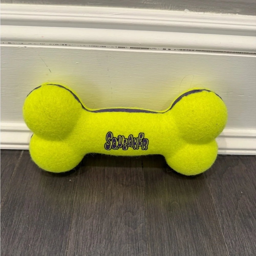 Kong AirDog Large Dog Pet Tennis Ball Bone Toy - Vibrant Yellow